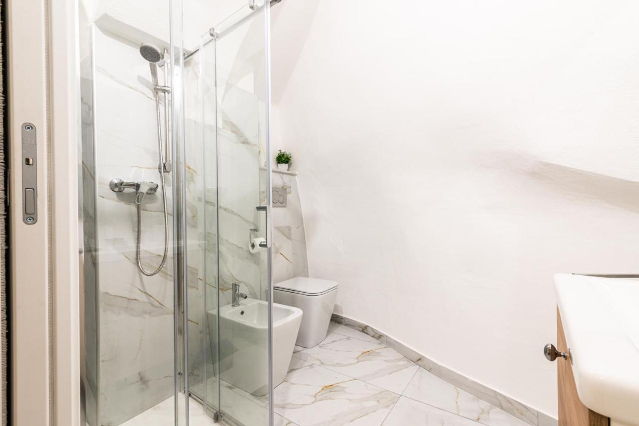 Dimora Bianca Apartment Catania Ngoại thất bức ảnh