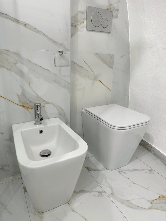 Dimora Bianca Apartment Catania Ngoại thất bức ảnh